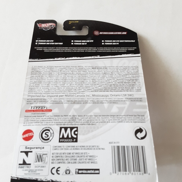 HOT WHEELS GARAGE  FERRARI 365 GTB4 DAYTONA 03/06 NEW - Picture 2 of 7